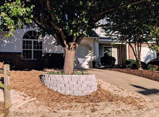 2746 N Keswick Way, Greensboro, NC 27410