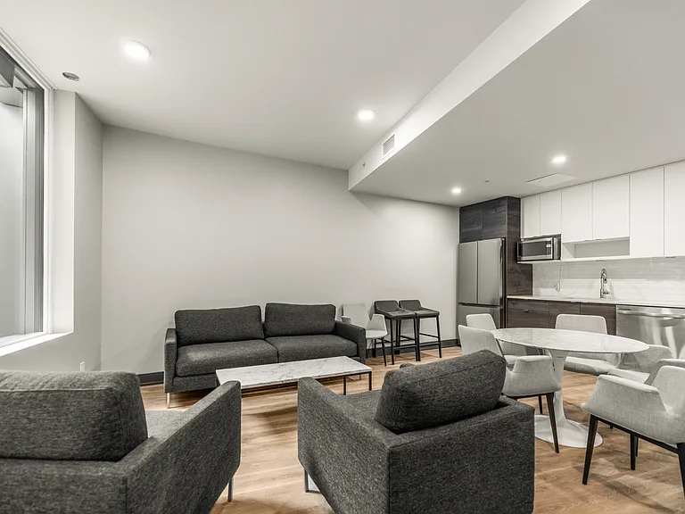 1628 Store St #308 — Photo 30