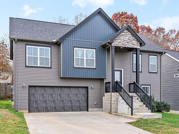 2nd image of 2912 Feng Way