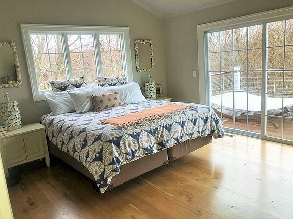 5th image of 23 Island View Dr