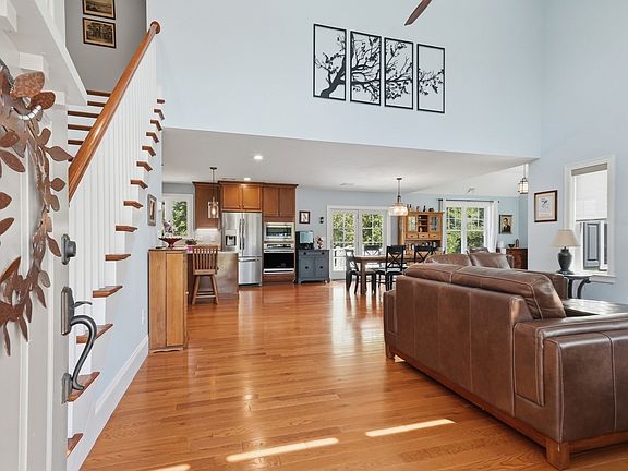 4th image of 31 Bristol Rd