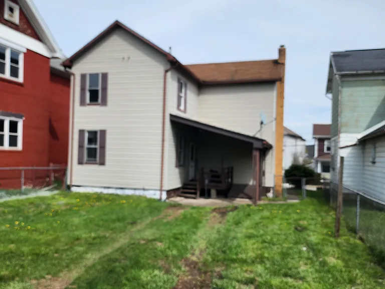 155 Strayer St — Photo 2