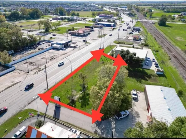 2422-2436 S Main St, Pearland, TX 77581