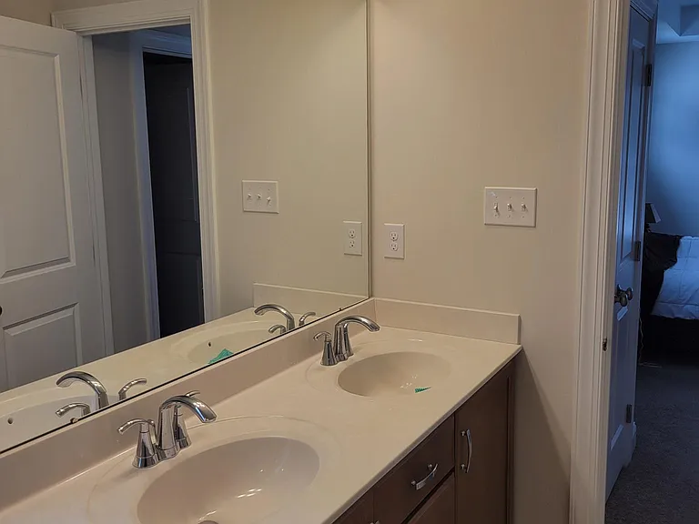 317 Chestnut St — Photo 13