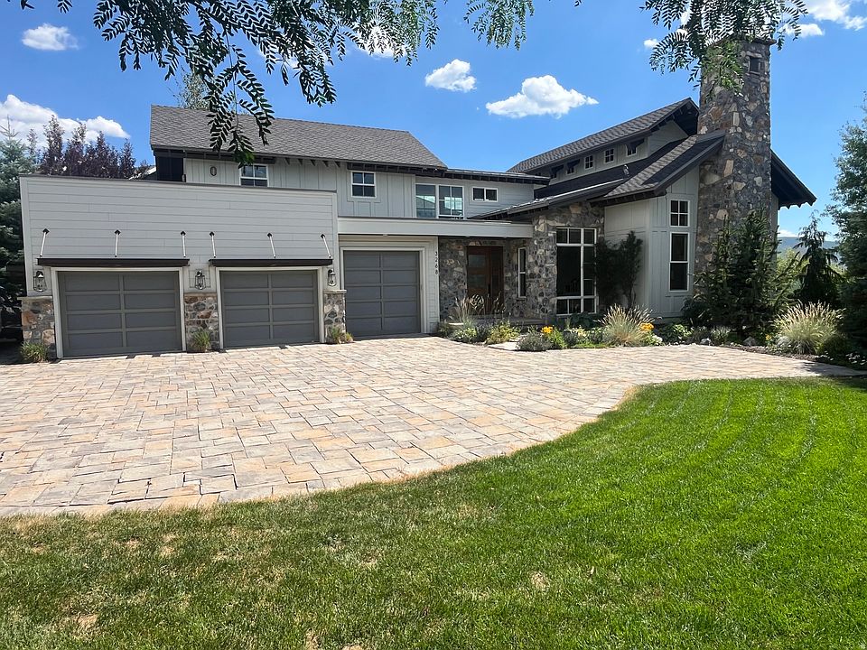 1st image of 3268 E Lindsay Spring Cir