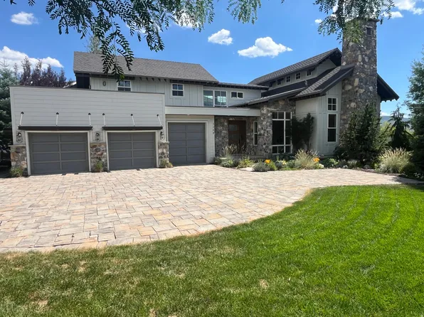 3268 E Lindsay Spring Cir, Heber, UT 84032