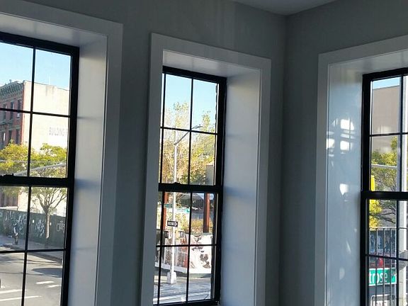 5th image of 196 Montrose Ave #3AC