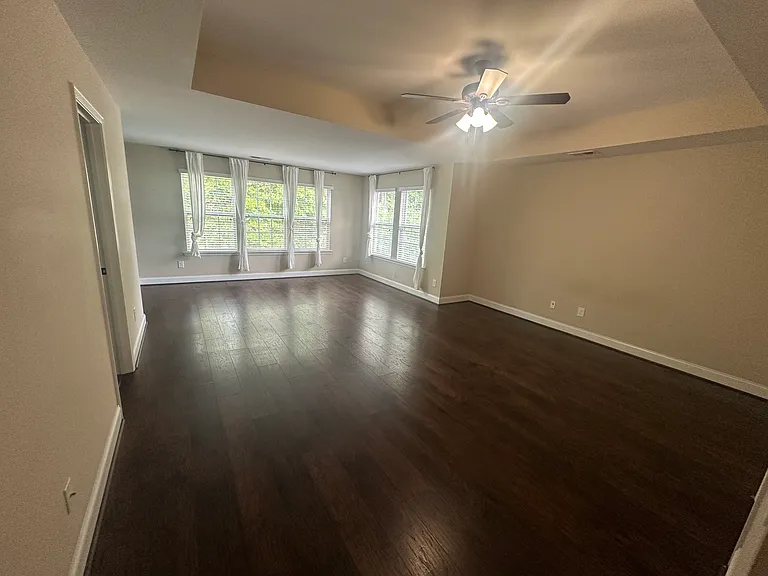 181 Cherokee Pond Ct — Photo 40