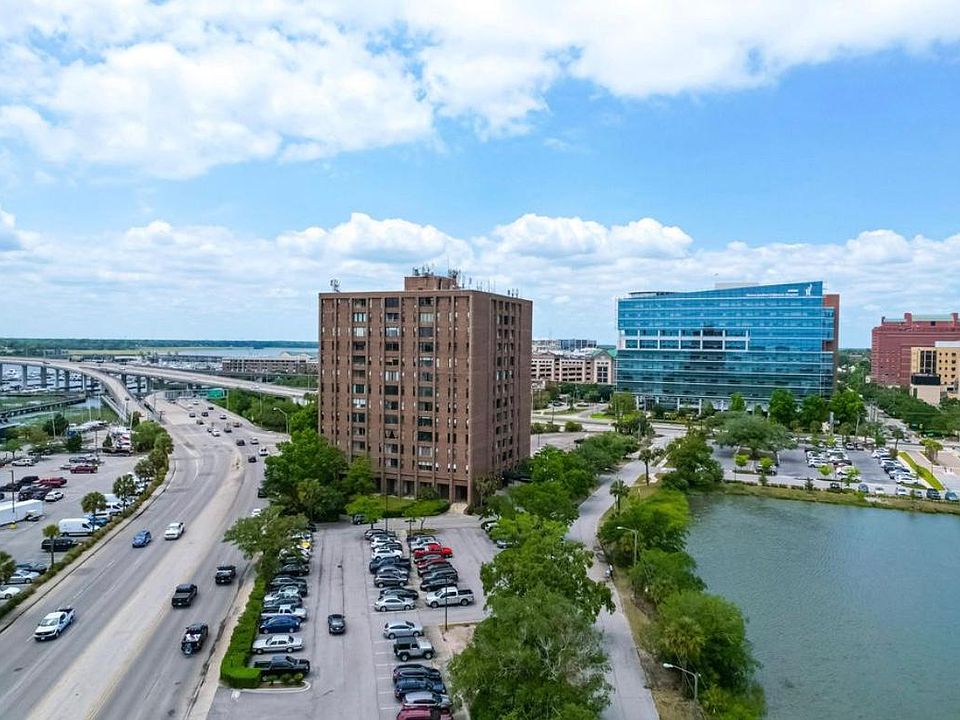 1st image of 14 Lockwood Dr APT 10K