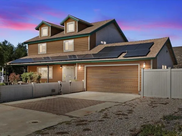 24144 Saint Helena Ct, Ramona, CA 92065