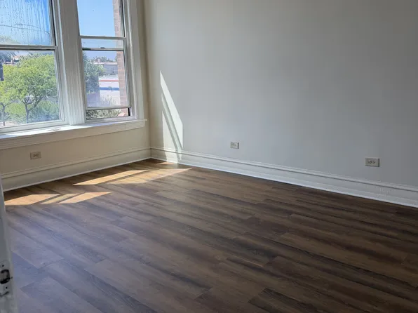 3858 W Madison St Unit 2, Chicago, IL 60624