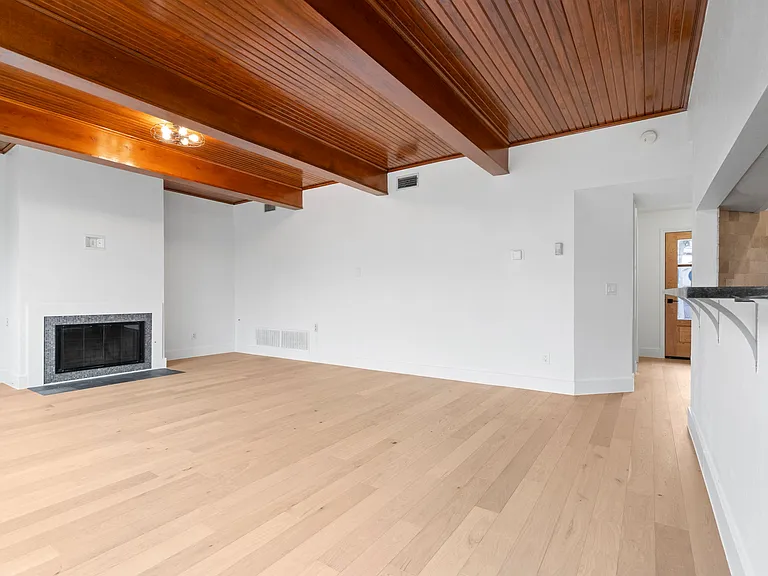 5005 Milam St — Photo 15