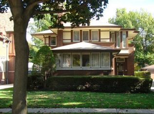 719 Clinton Pl, River Forest, IL 60305