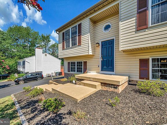 4th image of 11514 Woodland View Dr