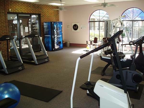 2nd image of 2701 Lehman Rd #A