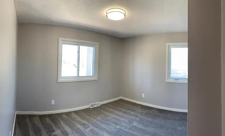 3343 Langly Ct N — Photo 7