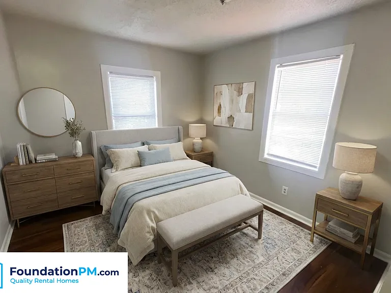 2292 Redwood Ave — Photo 10
