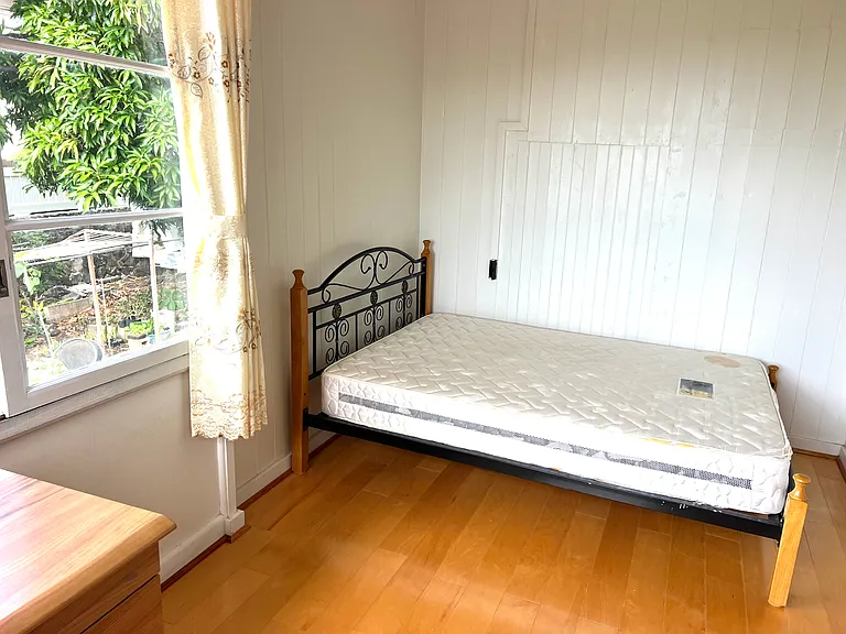 1368 Wilhelmina Rise — Photo 2