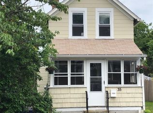 35 Blanding Ave, Barrington, RI 02806