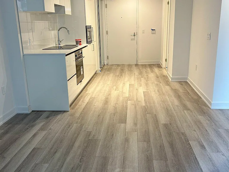 238 Simcoe St — Photo 7