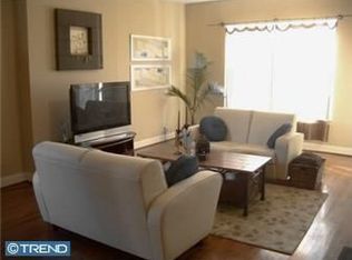 2515 Grays Ferry Ave, Philadelphia, PA 19146