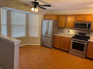 626 Woodgate Ln, Upper Chichester, PA 19014