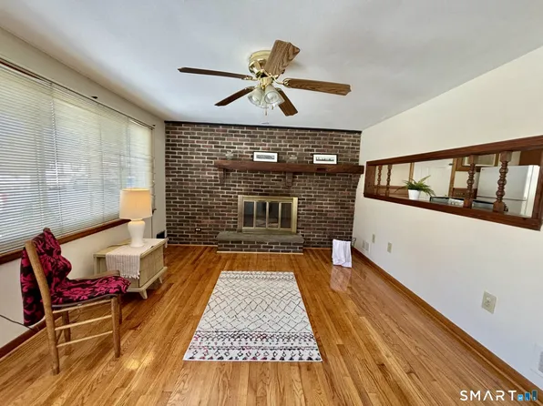 148 Edgewood Dr, Torrington, CT 06790