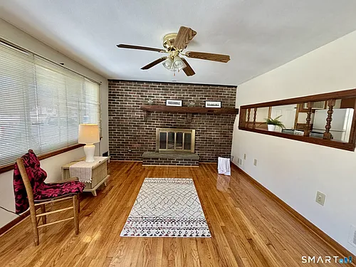 148 Edgewood Dr Photo 1