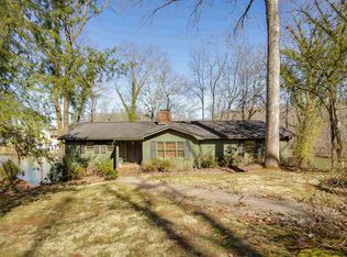 300 Ridgewood Dr, Muscle Shoals, AL 35661