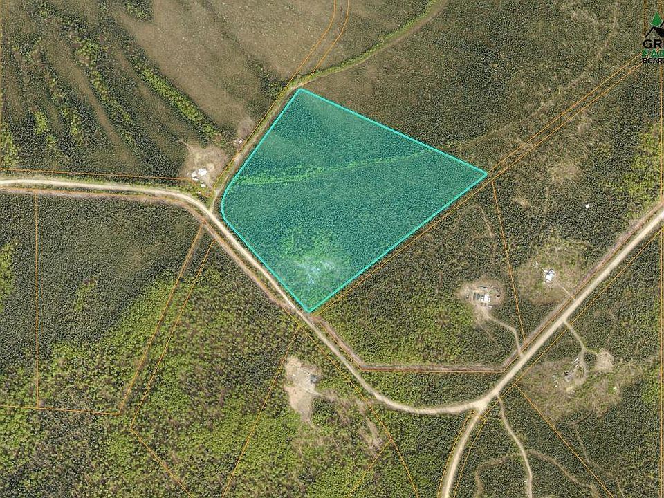 2nd image of 2470 Himilaya Rd