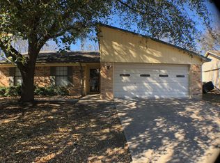 1917 Century Dr, Woodway, TX 76712
