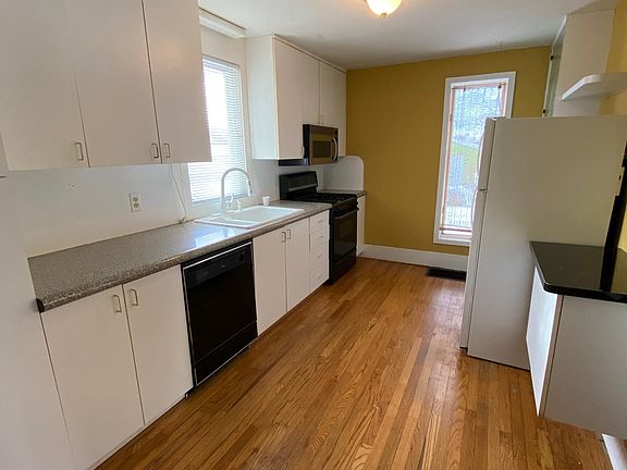 4th image of 4625 White Lake Ct