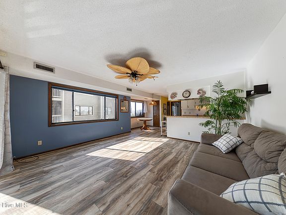 5th image of 1801 Canal Drive Unit C1