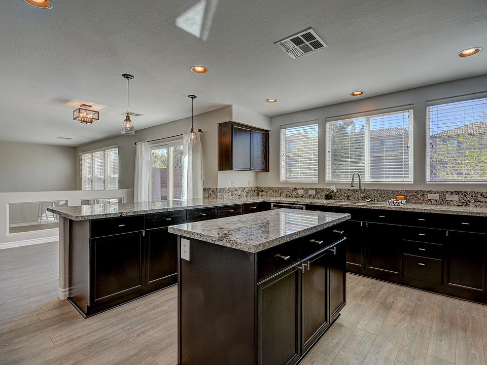 1st image of 1029 Pleasing Plateau St