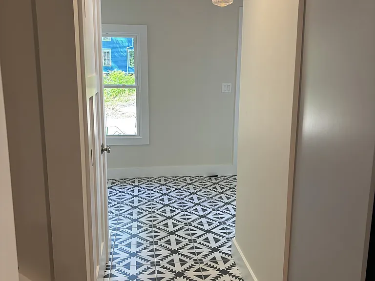 36 E Shore Rd — Photo 19