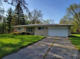 625 Vanderpool Dr, Troy, MI 48083