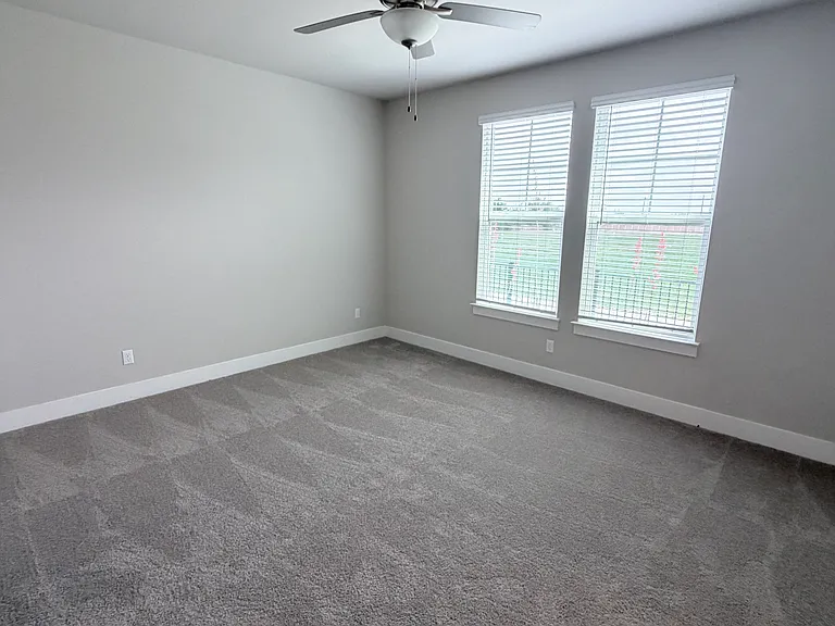 219 Pinnacle Ln — Photo 10
