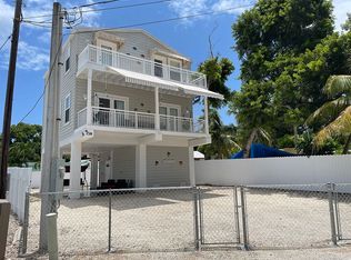20 Swallow Rd, Key Largo, FL 33037