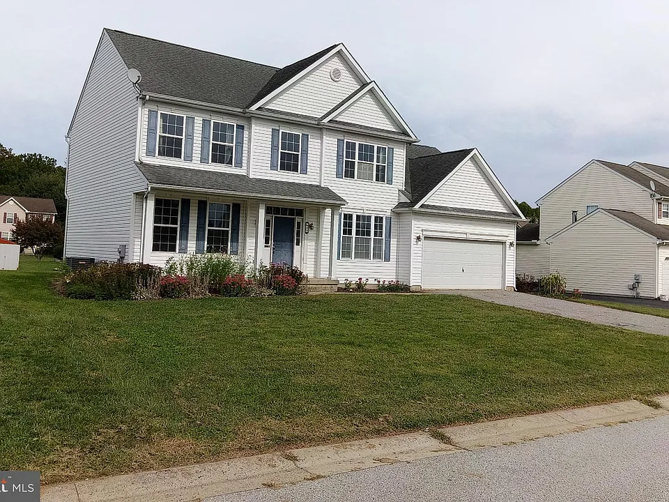 49 Leena Ln
