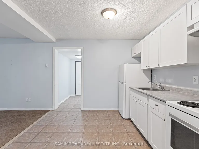 15 Faulkner St #1 — Photo 4