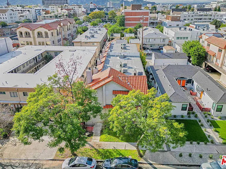 219 N Isabel St #5 — Photo 5