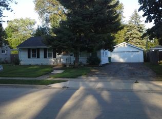 1116 Westminster Rd, Joliet, IL 60435