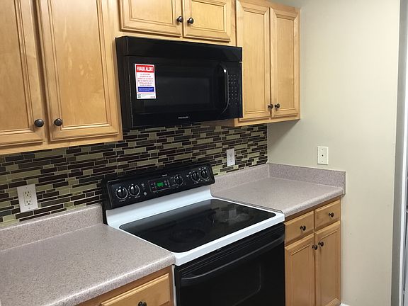 2nd image of 6032 Evans Mill Rd