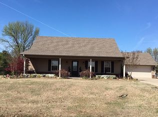 8311 Wilson Cir, Mountainburg, AR 72946