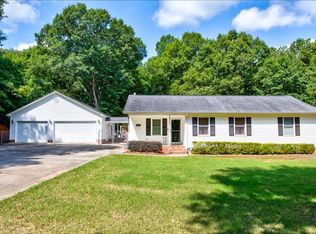 1609 Honeysuckle Pond Rd, Rock Hill, SC 29732