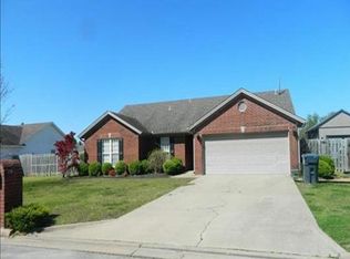 2415 Chastain Dr, Jonesboro, AR 72405