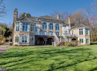 7827 Southdown Rd, Alexandria, VA 22308