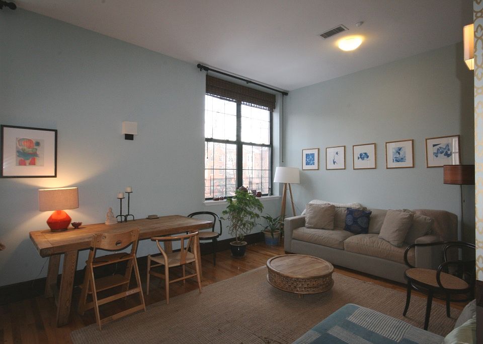1st image of 320 Washington Ave APT 2A