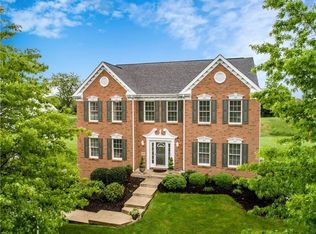 5844 Longview Cir, Bridgeville, PA
