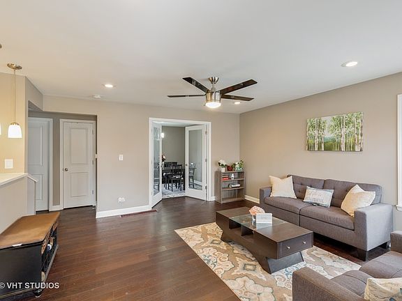 2nd image of 450 W 126th Pl